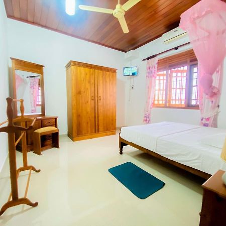 Lumbini Villa Bentota Eksteriør bilde