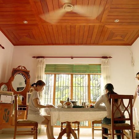 Lumbini Villa Bentota Eksteriør bilde