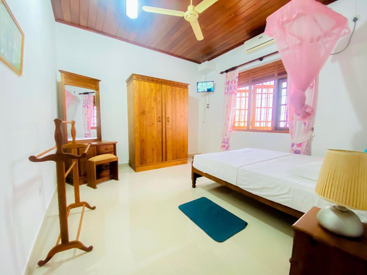 Lumbini Villa Bentota Eksteriør bilde