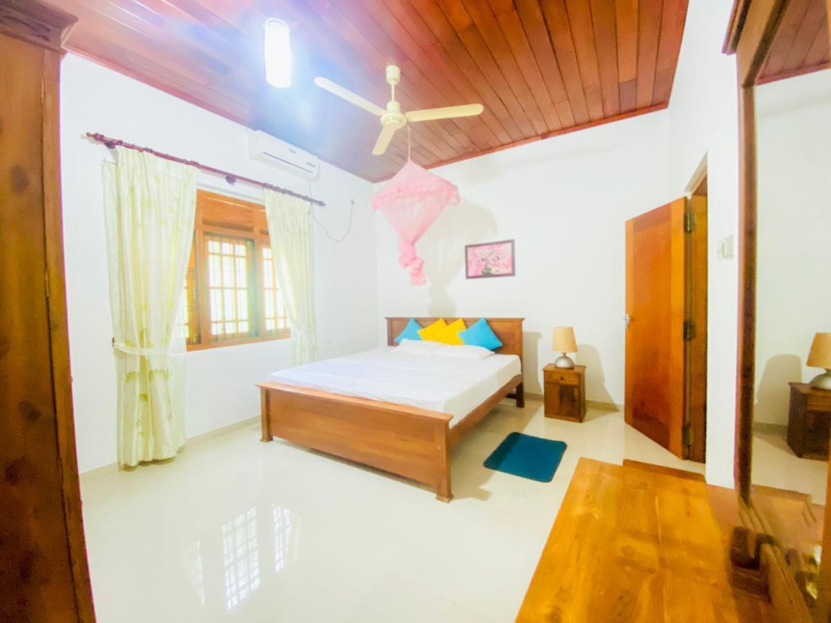 Lumbini Villa Bentota Eksteriør bilde