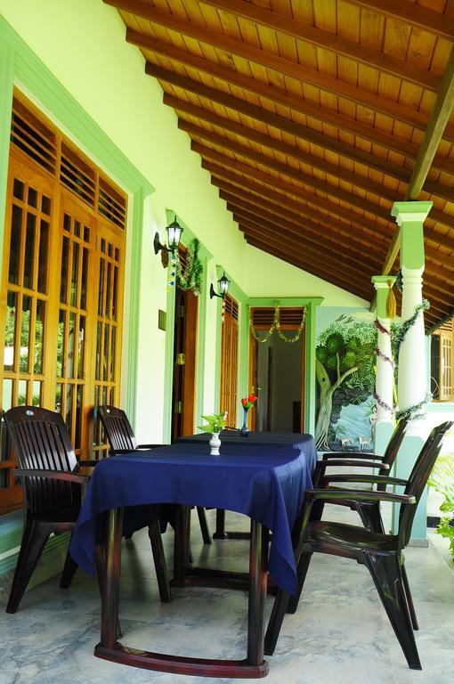 Lumbini Villa Bentota Eksteriør bilde